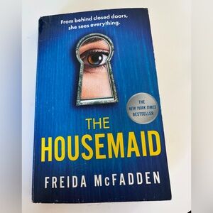 Housemaid book by Freida McFadden